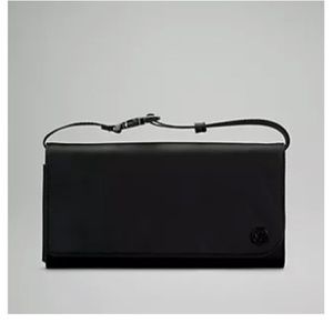 Lululemon Wallet Clutch Crossbody Bag - Black